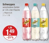 verschiedene Sorten im V-Markt Prospekt verschiedene Sorten von Schweppes im aktuellen V-Markt Prospekt für 1,49 €