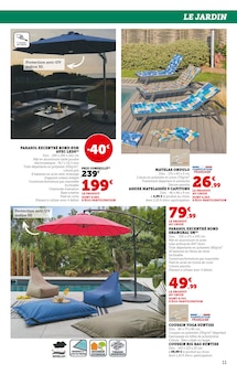 Promo Parasol dans le catalogue Hyper U du moment à la page 11