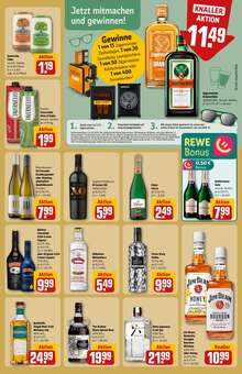 Wodka im REWE Prospekt "Dein Markt" mit 28 Seiten (Lübeck)