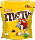 Crispy oder Peanut Angebote von m&m’s bei REWE Fürth für 2,22 €