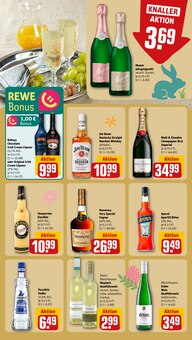 Vodka im REWE Prospekt "Dein Markt" mit 30 Seiten (Magdeburg)