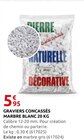 Graviers Concassés Marbre Blanc 20 KG - Rural Master à Évreux Graviers Concassés Marbre Blanc 20 KG en promo chez Rural Master Évreux à 5,95 €