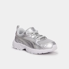 La Halle Lanester - Promo Baskets running à lacets Puma Milenio gris argent fille Promo Baskets running à lacets Puma Milenio gris argent fille à 45,99 € dans le catalogue La Halle à Lanester