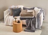 Aktuelle Nackenkissen Angebote bei Möbelzentrum Pforzheim in Karlsruhe Aktuelles Wohndecke Angebot bei Möbelzentrum Pforzheim in Karlsruhe ab 12,99 €