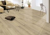 Aktuelles Laminatboden 'Schatteneiche' Angebot bei Globus-Baumarkt in Mainz ab 10,99 €