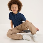 Polo manches courtes à détail brodé bleu marine garçon en promo chez La Halle Polo manches courtes à détail brodé bleu marine garçon dans le catalogue La Halle