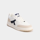 Tennis basses à lacets semelle plate bleu marine homme dans le catalogue La Halle