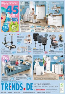 Kinderwagen im Trends Prospekt "45 Jahre TRENDS - …und Du bekommst die Geschenke" mit 8 Seiten (Bochum)