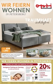 Bett im Opti-Wohnwelt Prospekt in Fulda Aktueller Opti-Wohnwelt Prospekt mit Bett, "Traumhaft Schlafen", Seite 1