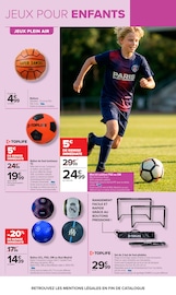 Promos Vêtements Garçon dans le catalogue "JARDIN LÀ OÙ LA VIE SE CULTIVE" de Carrefour à la page 7