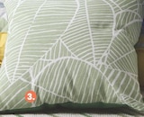 Le coussin en promo chez Stokomani Le coussin dans le catalogue Stokomani