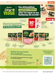 Offre Steak Végétarien dans le catalogue Auchan Hypermarché du moment à la page 11