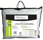 Couette blanche toutes saisons 250g 140x200cm en promo chez Maxi Bazar Orange à 29,99 €