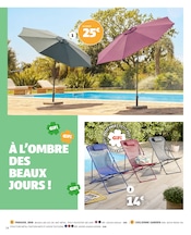 Parasol en promo dans le catalogue Gifi à la page 14