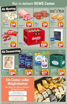 Huhn im REWE Prospekt "Dein Markt" mit 32 Seiten (Berlin)