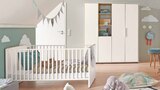 Babybett oder Kleiderschrank Angebote bei Möbel Turflon Soest für 449,00 €