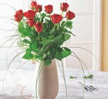 Promo Bouquet Téléthon de 10 roses à 6,95 € dans le catalogue Carrefour Market à Rillieux-la-Pape