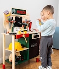 Grand établi bosch en bois dans le catalogue JouéClub