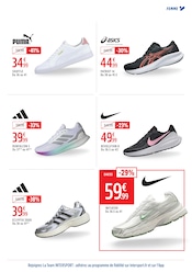 Promos Chaussures Femme dans le catalogue "ENGAGÉS POUR UNE RENTRÉE MOINS CHÈRE" de Intersport Chaussures Femme en promo dans le catalogue Intersport à la page 21