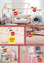 Promos Lit Bébé dans le catalogue "MEUBLEZ-VOUS DE BONNES AFFAIRES" de Maxi Bazar Lit Bébé en promo dans le catalogue Maxi Bazar à la page 17