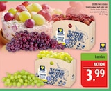 Aktuelles Tafeltrauben hell oder rot Angebot bei Marktkauf in Nürnberg ab 3,99 €