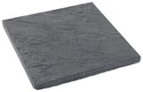 Promo Dalle béton imitation ardoisé 50x50 cm Ép. 35 mm à 6,40 € dans le catalogue Brico Dépôt à Irmstett