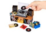 Real Music platine vinyle MGA's Miniverse à 24,99 € dans le catalogue La Grande Récré