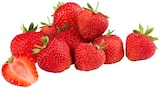 Bio Erdbeeren im Angebot bei REWE in Nürnberg Bio Erdbeeren Angebote bei REWE Nürnberg für 3,99 €