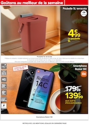 Smartphone Angebote im Prospekt "PRODUITS LAITIERS & VÉGÉTAUX !" von Carrefour auf Seite 69