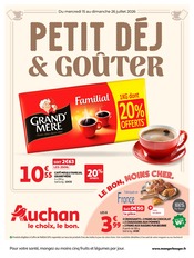 Promos Café dans le catalogue "PETIT DÉJ & GOÛTER" de Auchan Hypermarché Café en promo dans le catalogue Auchan Hypermarché à la page 1