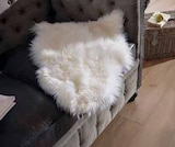 Echtes Lammfell im Angebot bei Zurbrüggen in Ahlen Echtes Lammfell Angebote bei Zurbrüggen Ahlen für 19,99 €