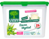 Lessive Capsules Savon Végétal L'arbre Vert en promo chez Auchan Hypermarché Valenciennes à 4,83 €