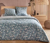 Promo Parure housse de couette 2 personnes et 2 taies d'oreiller sakura à 13,97 € dans le catalogue Intermarché à Charlieu