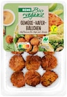 Gemüse-Hafer-Bällchen oder Falafel-Bällchen von REWE Bio + vegan im aktuellen REWE Prospekt für 1,99 €