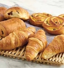 Assortiment de viennoiseries pur beurre X9 en promo chez Intermarché Assortiment de viennoiseries pur beurre X9 dans le catalogue Intermarché