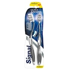 Promo Brosses à dents "Lot de 2" à 6,49 € dans le catalogue Carrefour à Ferney-Voltaire