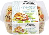 Salade Thaï pâtes poulet rôti gingembre sésame - PIERRE MARTINET en promo chez Casino Supermarchés Salade Thaï pâtes poulet rôti gingembre sésame - PIERRE MARTINET dans le catalogue Casino Supermarchés