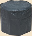 Housse de protection pour barbecue boule en promo chez Intermarché Thiais à 7,99 €
