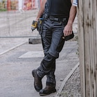 Pantalon de travail à étuis Barstow - DEWALT dans le catalogue Screwfix