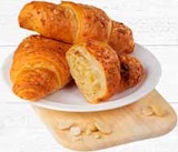 Butter-Marzipan-Croissant im Angebot bei WEZ in Bad Oeynhausen Butter-Marzipan-Croissant Angebote bei WEZ Bad Oeynhausen für 0,79 €
