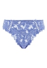 Slip ''Arum'' - SANS COMPLEXE en promo chez Carrefour Slip ''Arum'' - SANS COMPLEXE dans le catalogue Carrefour