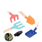 Mes premiers outils de jardin dans le catalogue Carrefour