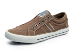 Sneaker von DooDogs im aktuellen RENO Prospekt