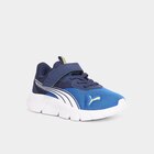 Baskets running à scratchs Puma bleu electrique garçon - PUMA - La Halle Baskets running à scratchs Puma bleu electrique garçon - PUMA à 25,99 € dans le catalogue La Halle
