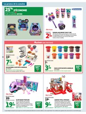 Promos Poupée dans le catalogue "La Fête De MAMAN" de Auchan Hypermarché Poupée en promo dans le catalogue Auchan Hypermarché à la page 38