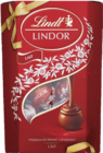 Bouchées au chocolat Lindor - LINDT en promo chez Monoprix Bouchées au chocolat Lindor - LINDT dans le catalogue Monoprix