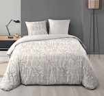 Parure imprimée microfibre 220×240cm - Maxi Bazar à Villeurbanne Parure imprimée microfibre 220×240cm en promo chez Maxi Bazar Villeurbanne à 18,50 €