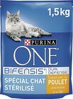 Croquettes spécial chat stérilisé Poulet - PURINA One en promo chez Casino Supermarchés Brest à 5,10 €