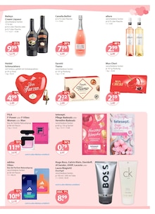 Fernseher im V-Markt Prospekt "V-Markt einfach besser einkaufen" mit 26 Seiten (Augsburg)