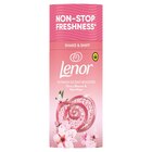 Parfum de linge en perles - LENOR en promo chez Carrefour Issy-les-Moulineaux à 3,99 €
